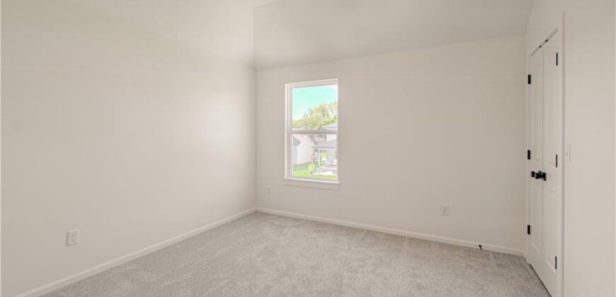2308 Foxtail Drive, Kearney, MO 64060