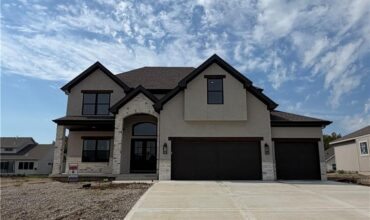 2308 Foxtail Drive, Kearney, MO 64060