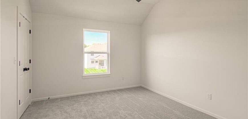 2308 Foxtail Drive, Kearney, MO 64060