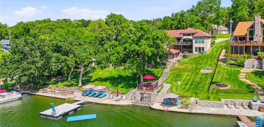 7810 NW Scenic Drive, Weatherby Lake, MO 64152