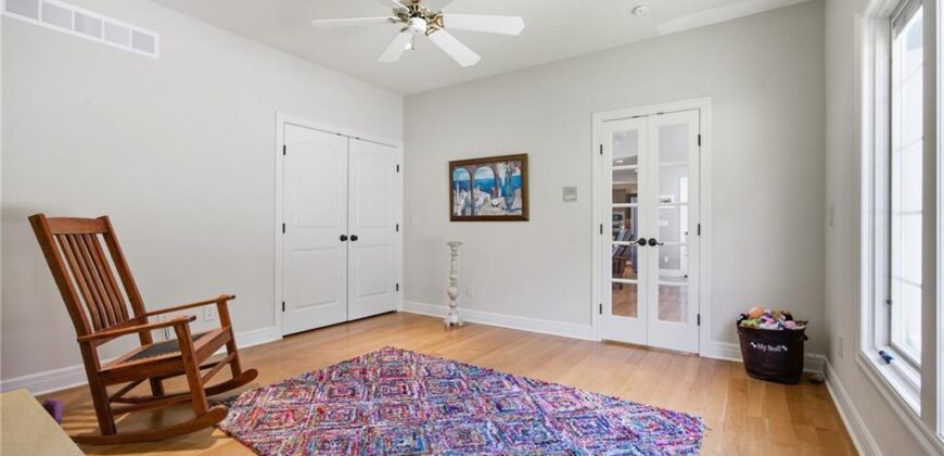 7810 NW Scenic Drive, Weatherby Lake, MO 64152