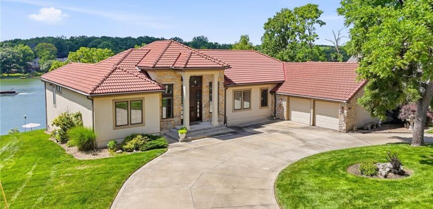 7810 NW Scenic Drive, Weatherby Lake, MO 64152