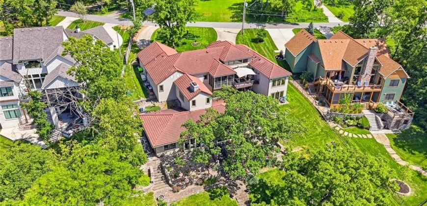 7810 NW Scenic Drive, Weatherby Lake, MO 64152