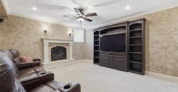 10816 N Mattox Court, Kansas City, MO 64154