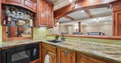 10816 N Mattox Court, Kansas City, MO 64154
