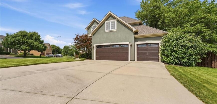 10816 N Mattox Court, Kansas City, MO 64154