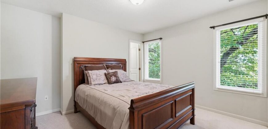 10816 N Mattox Court, Kansas City, MO 64154