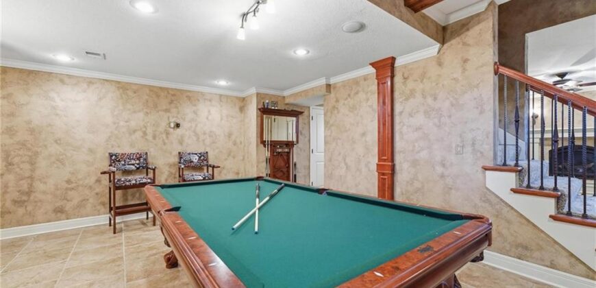 10816 N Mattox Court, Kansas City, MO 64154
