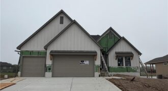 2335 Foxtail Drive, Kearney, MO 64060