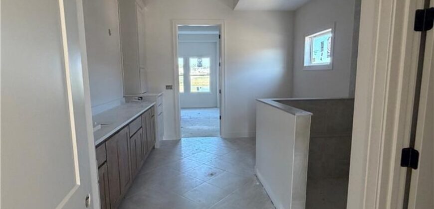2335 Foxtail Drive, Kearney, MO 64060