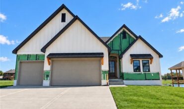 2335 Foxtail Drive, Kearney, MO 64060