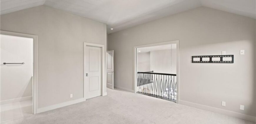 3211 NE 102nd Terrace, Kansas City, MO 64155
