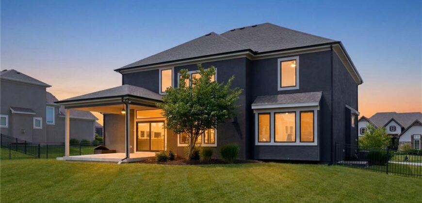 3211 NE 102nd Terrace, Kansas City, MO 64155