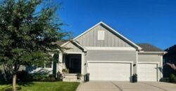 7430 NW Chambers Court, Parkville, MO 64152