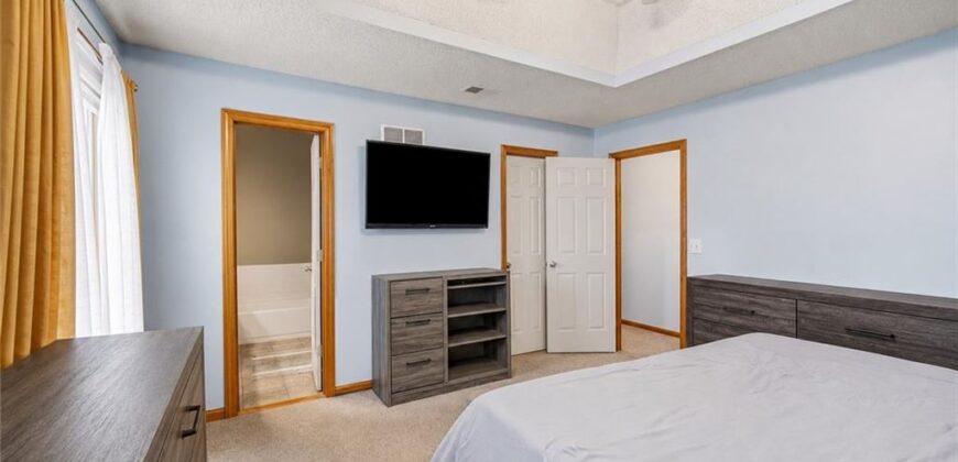 6301 N Quincy Avenue, Kansas City, MO 64119