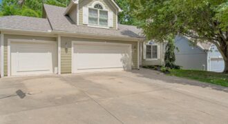 920 NE 102nd Street, Kansas City, MO 64155
