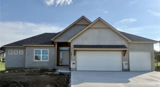 10511 N Highland Place, Kansas City, MO 64155