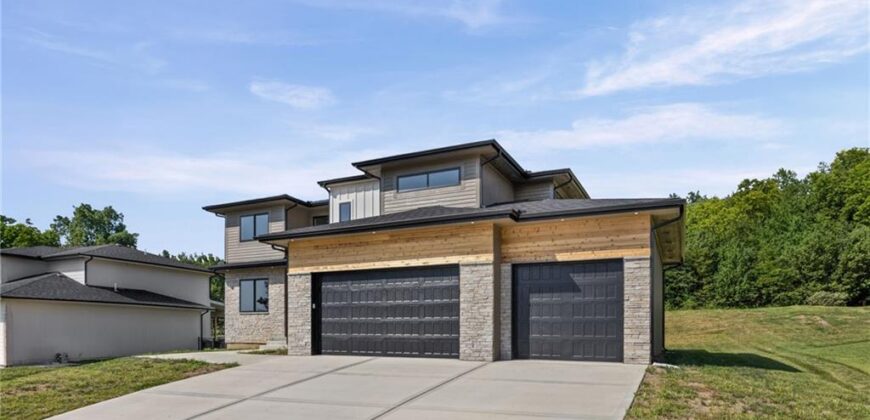 1006 Meadowbrook Drive, Kearney, MO 64060