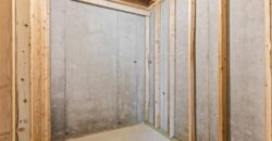 1006 Meadowbrook Drive, Kearney, MO 64060