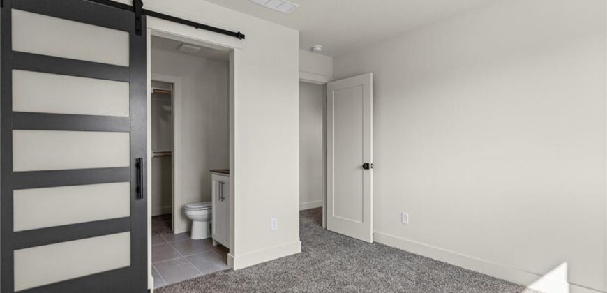 1006 Meadowbrook Drive, Kearney, MO 64060