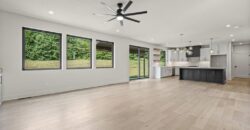 1006 Meadowbrook Drive, Kearney, MO 64060