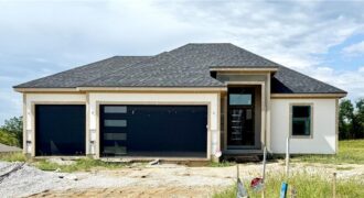 8304 NW 90th Street, Kansas City, MO 64153