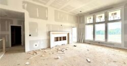 8304 NW 90th Street, Kansas City, MO 64153