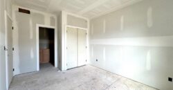 8304 NW 90th Street, Kansas City, MO 64153