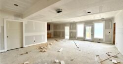 8304 NW 90th Street, Kansas City, MO 64153