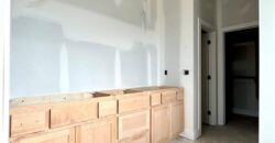 8304 NW 90th Street, Kansas City, MO 64153
