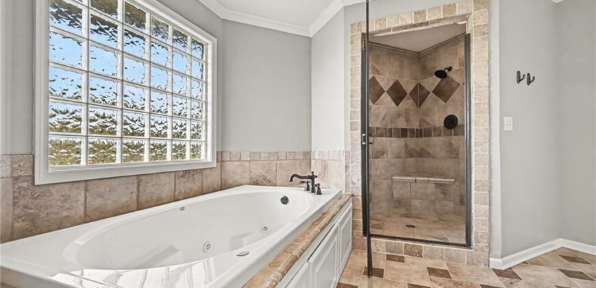 17595 N Alder Court, Platte City, MO 64079