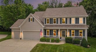 7805 N Rhode Avenue, Kansas City, MO 64152