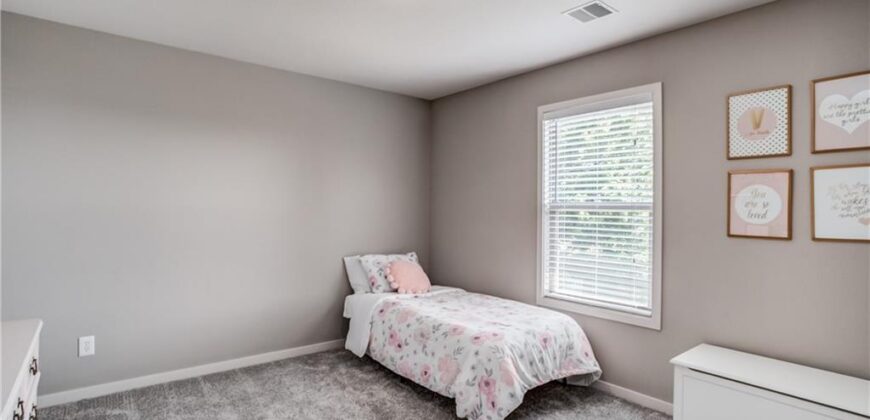 6011 NW 92nd Terrace, Kansas City, MO 64154