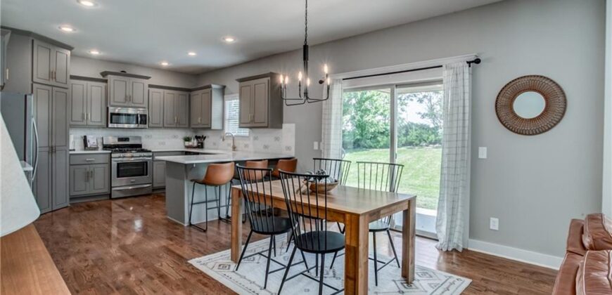 6011 NW 92nd Terrace, Kansas City, MO 64154