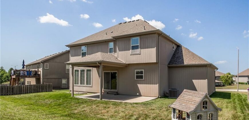 6011 NW 92nd Terrace, Kansas City, MO 64154