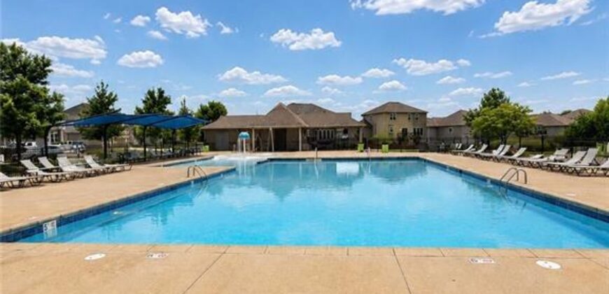 6011 NW 92nd Terrace, Kansas City, MO 64154