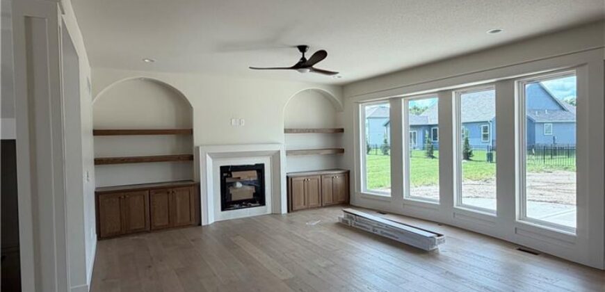 2334 Foxtail Drive, Kearney, MO 64060