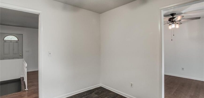 439 E Whittier Street, Kansas City, MO 64119