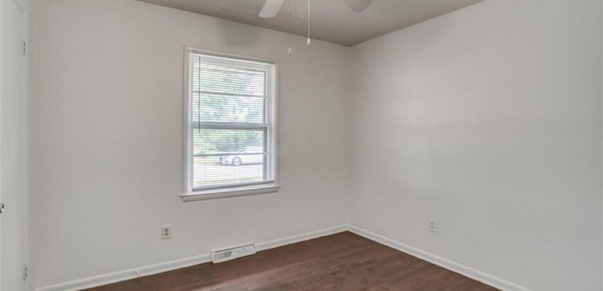 439 E Whittier Street, Kansas City, MO 64119