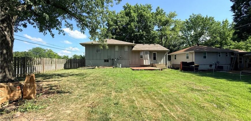 5001 NE 57TH Terrace, Kansas City, MO 64119