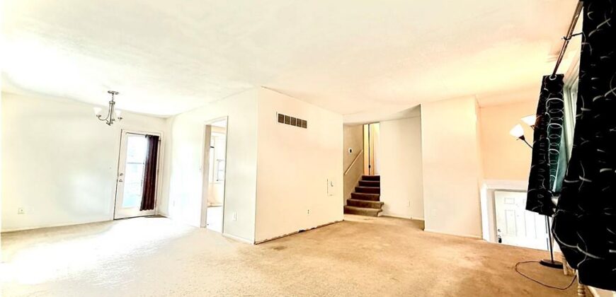5001 NE 57TH Terrace, Kansas City, MO 64119