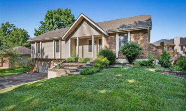 2006 Joy Street, Excelsior Springs, MO 64024