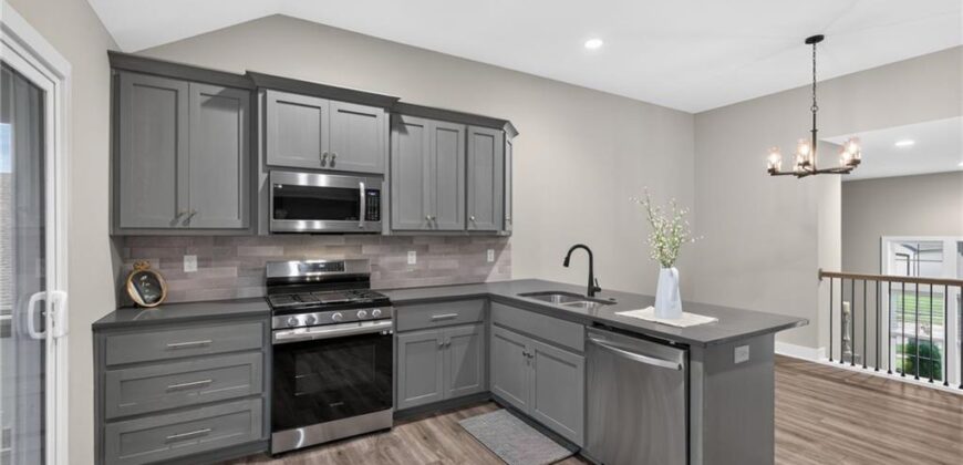 2152 Hay Market Court, Liberty, MO 64068