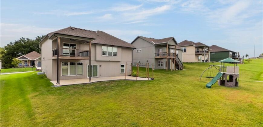 2152 Hay Market Court, Liberty, MO 64068
