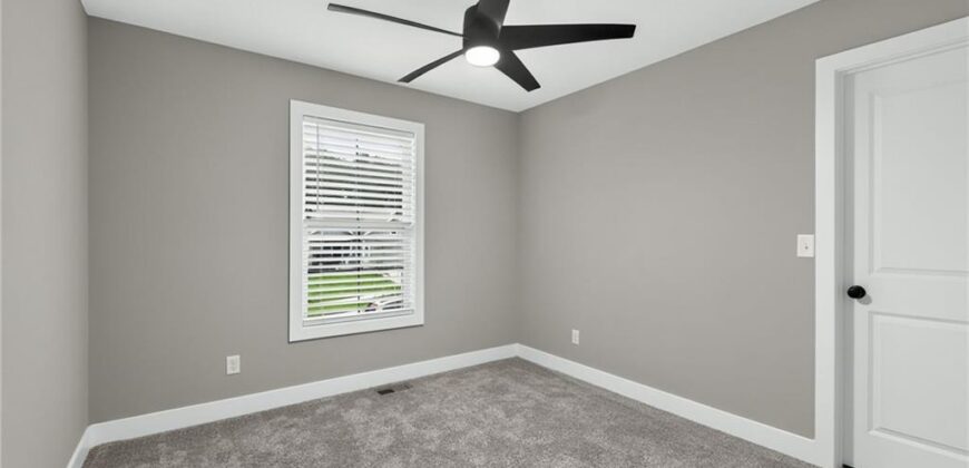 2152 Hay Market Court, Liberty, MO 64068