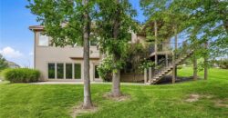 6119 Southlake Drive, Parkville, MO 64152