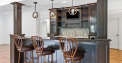 6119 Southlake Drive, Parkville, MO 64152