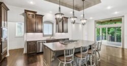 6119 Southlake Drive, Parkville, MO 64152