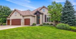 6119 Southlake Drive, Parkville, MO 64152