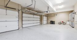 6119 Southlake Drive, Parkville, MO 64152
